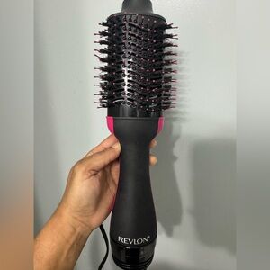 Revlon One-Step Volumizer